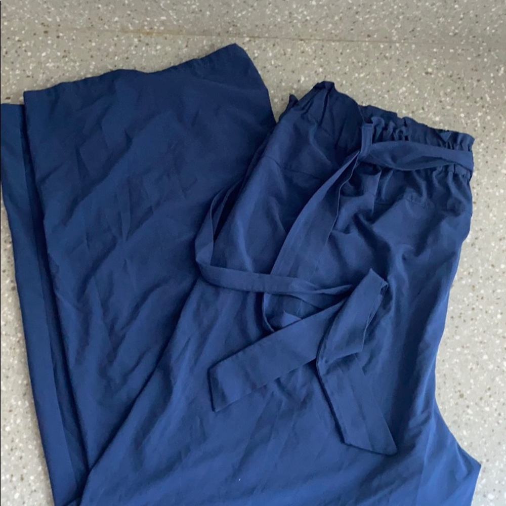 Wide leg all in motion pants size xl